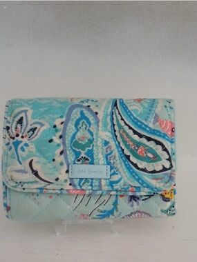 Vera Bradley Quilted Floral Paisley Wallet - Aqua Blue